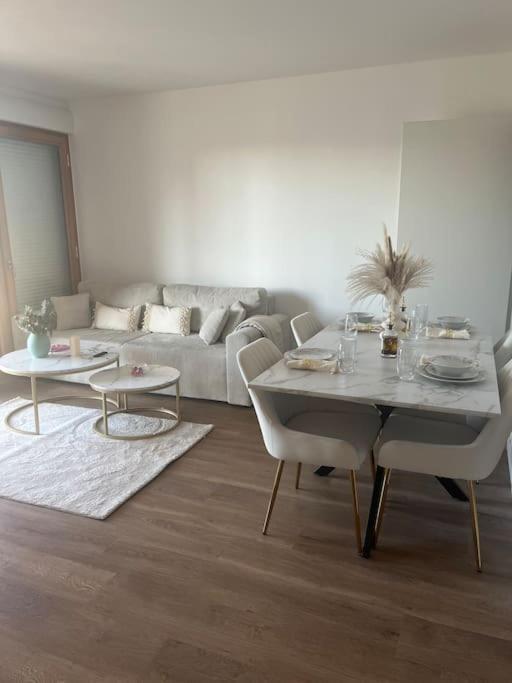 Appartement Luxueux Au Coeur De ลีลล์ ภายนอก รูปภาพ